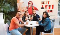 Douja d'Or, si presenta il nuovo cocktail nato dall&rsquo;incontro tra l&rsquo;Asti Spumante e il Vermouth di Torino