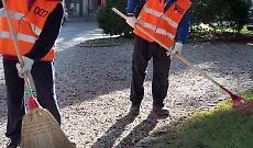 Ragazzini vandalizzano il paese ma accettano la proposta del sindaco: "Lavori di pubblica utilit&agrave; e non vi denuncio"