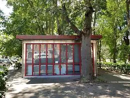 Asti: l&rsquo;ex chiosco dei giardini trasformato in un bivacco