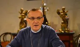 Monsignor Marco Prastaro: "Auguro un Natale di gioia piena"