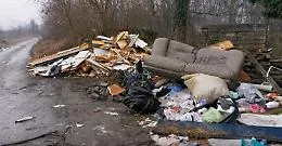 Asti, un nuovo "bollettino" dei rifiuti abbandonati