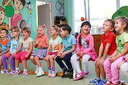 Asili nido, baby parking, scuole private: "Zero aiuti, tante promesse e un futuro incerto"