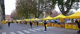 Asti, l'isola gialla di Campagna Amica per comprare il cibo a km0