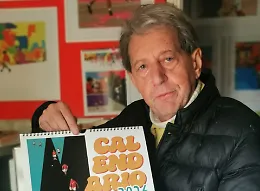 Sport e fotografia in un calendario: il tamburello a muro immortalato da Cesare Messina