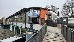 Chiude a tempo indeterminato la passerella pedonale del Movicentro