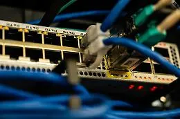 Isolati da tre mesi senza telefoni n&eacute; internet, il grido d'allarme alle porte della citt&agrave;