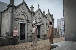 &ldquo;Dormono sulle colline&rdquo;, il Teatro degli Acerbi in scena al cimitero