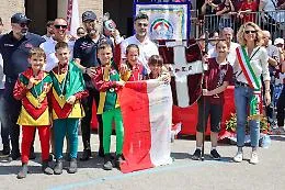 Oltre mille giovani sbandieratori ad Asti per i XXVII Giochi Giovanili della Bandiera e la III Paratenzone