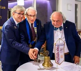 Passaggio del collare: Franco Calcagno &egrave; il nuovo presidente del Rotary Club di Asti 