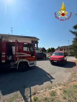 Incendio a Nizza Monferrato in abitazione: anziana salvata dai vigili del fuoco