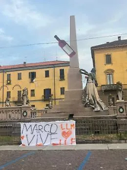 L'Istituto ITIS Artom si stringe intorno alla famiglia di Marco Farinella 