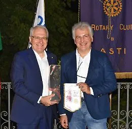 L'autore astigiano Tobia Perosi ospite del Rotary Club