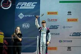 Emanuele "Manu" Olivieri brilla a Imola: vince Gara 1, conquista il titolo rookie e avanza in classifica