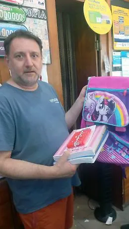 A Canelli la solidariet&agrave; passa di mano in mano