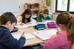 Annullato  pre e dopo scuola alla Oberdan ma i genitori avvertiti solo all'ultimo