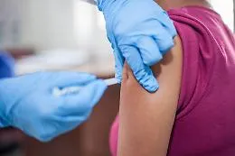 Al via la nuova stagione di vaccinazione antinfluenzale: somministrazioni differenziate e rete territoriale rafforzata