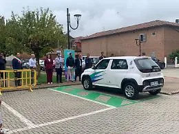 Primo bilancio del car sharing elettrico comunale di Isola d'Asti: oltre 300 chilometri gi&agrave; percorsi