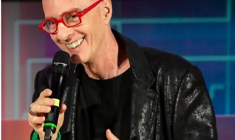Due serate tra musica e teatro per ricordare Massimo Cotto