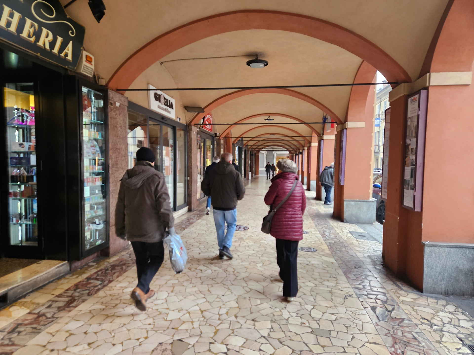 I Portici Rossi di piazza Alfieri